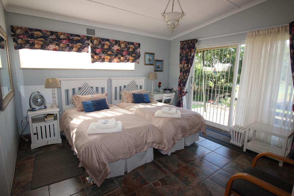 Waterfront Guest House Carolina Ngoại thất bức ảnh